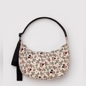 BAGGU Disney Mickey & Friends Medium Nylon Crescent Bag NWT